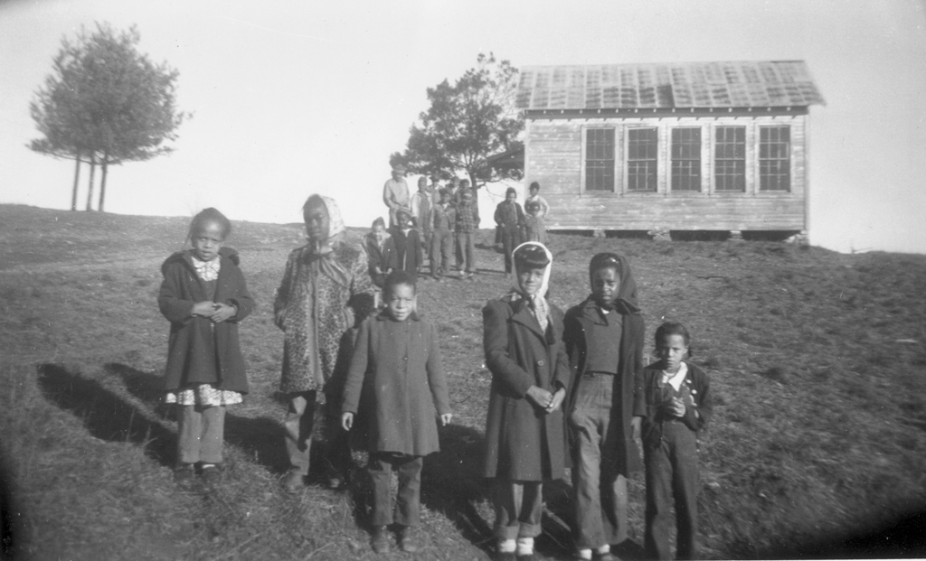 Children standing in front of the Riverhill School, Grayson County    