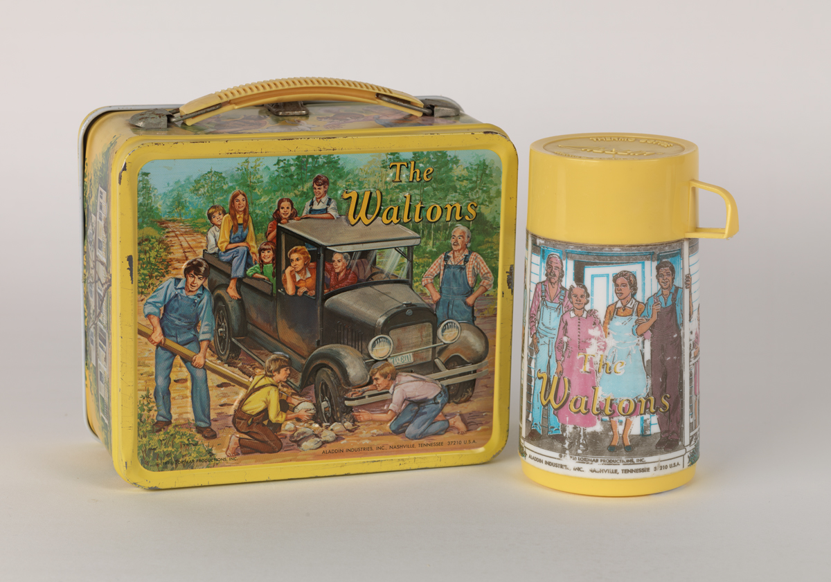 “The Waltons” lunch box (Back)