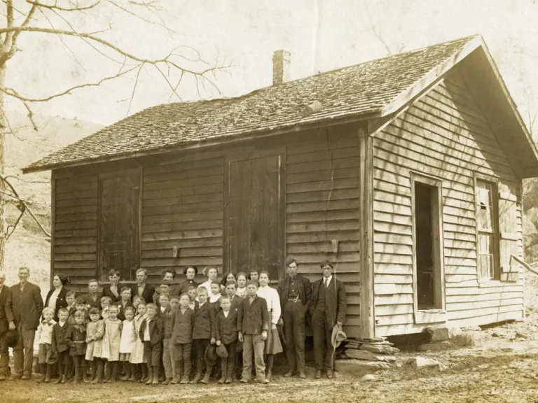 VHE_Education_PossumHollowSchoolhouse.2001.230.308.jpg VHE_Education_PossumHollowSchoolhouse.2001.230.308.jpg