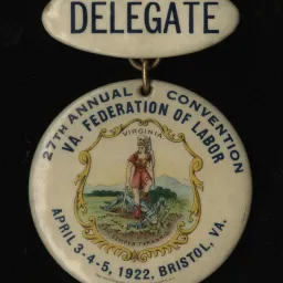 Badge.2002.148.6.jpg