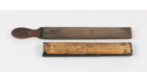 Wooden razor strap and case