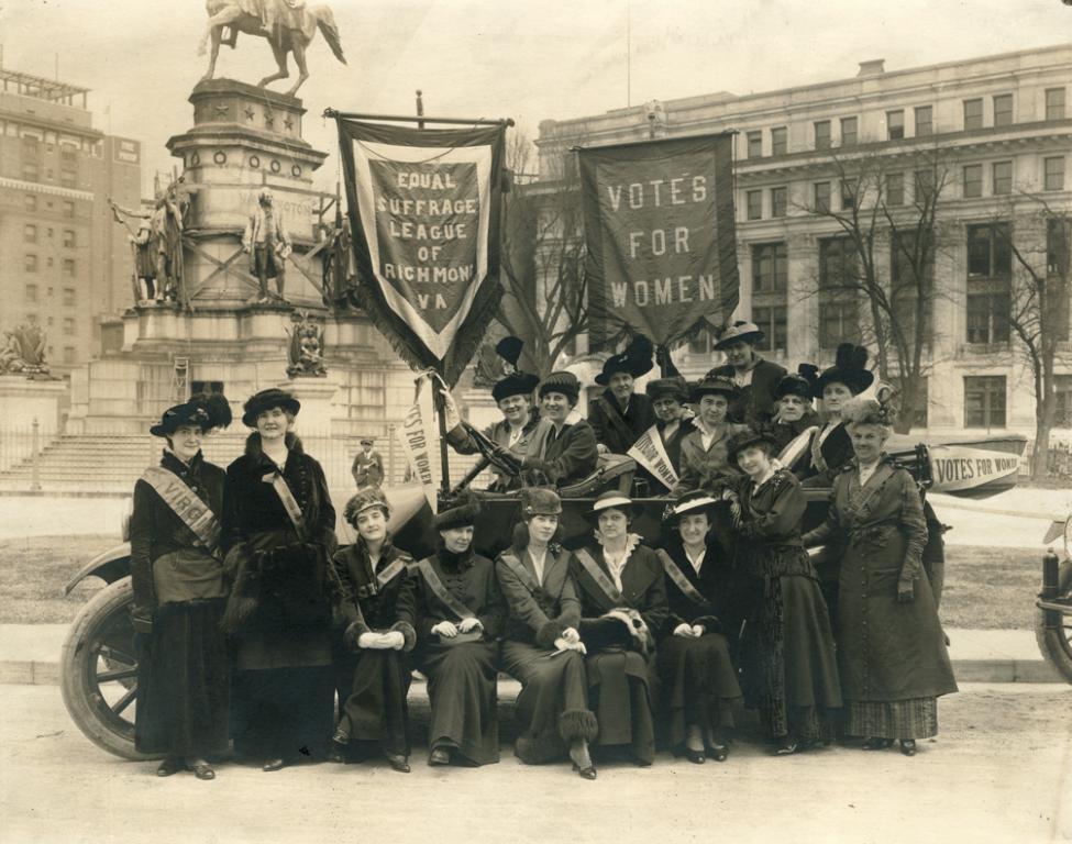 20th century women of the Equal Suffrage League of Virginia pose at Capitol Square in Richmond